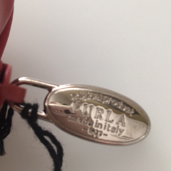 Furla set of three leather nesting bags - Picture 4 of 6